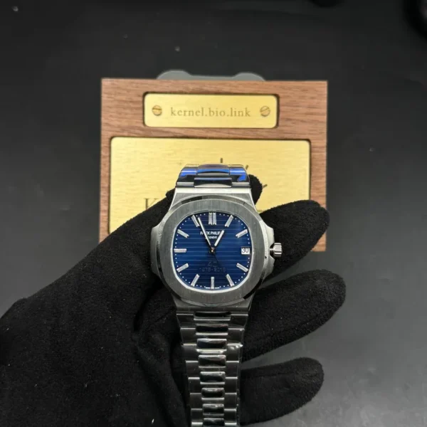 Patek Philippe Nautilus 40th Anniversary Platinum Edition (Ref. 5711/1P)