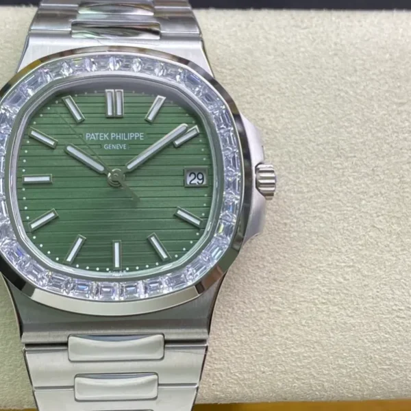 Patek Philippe Nautilus 5711/1300A-001