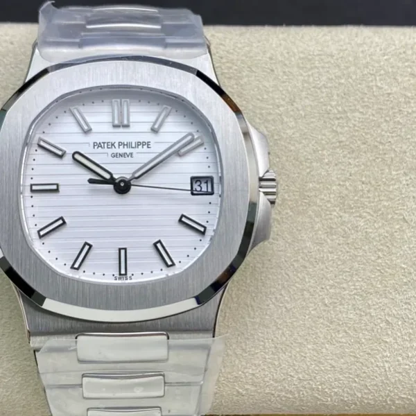 Patek Philippe 5811G Nautilus