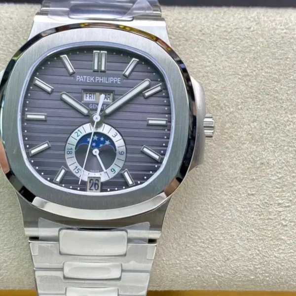 1:1 Superclone Patek Philippe Nautilus Annual Calendar 5726