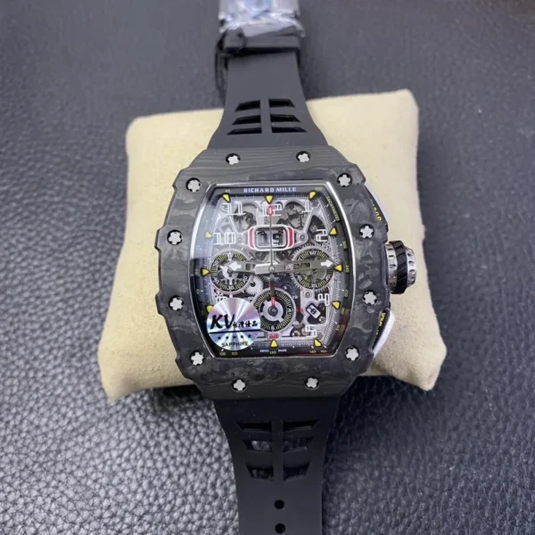 RM11 Carbon – 1:1 Superclone
