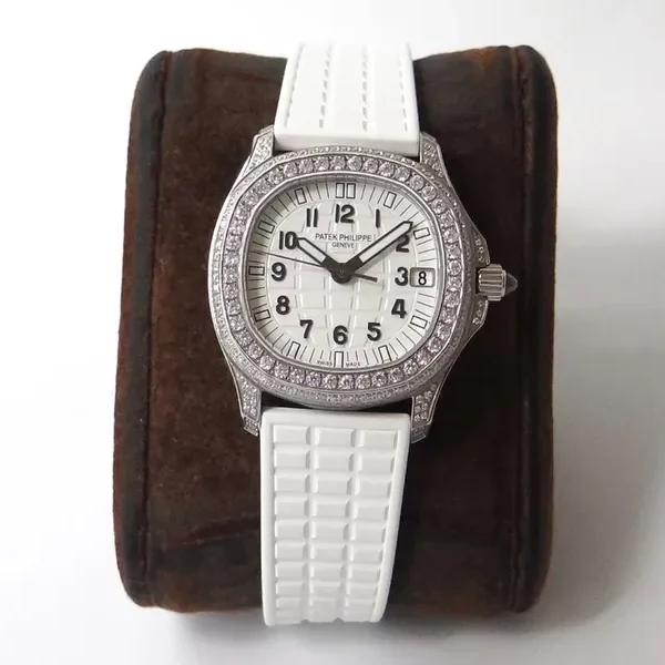 Patek Philippe Aquanaut with Diamonds Encrusted Casing-1:1 Superclone